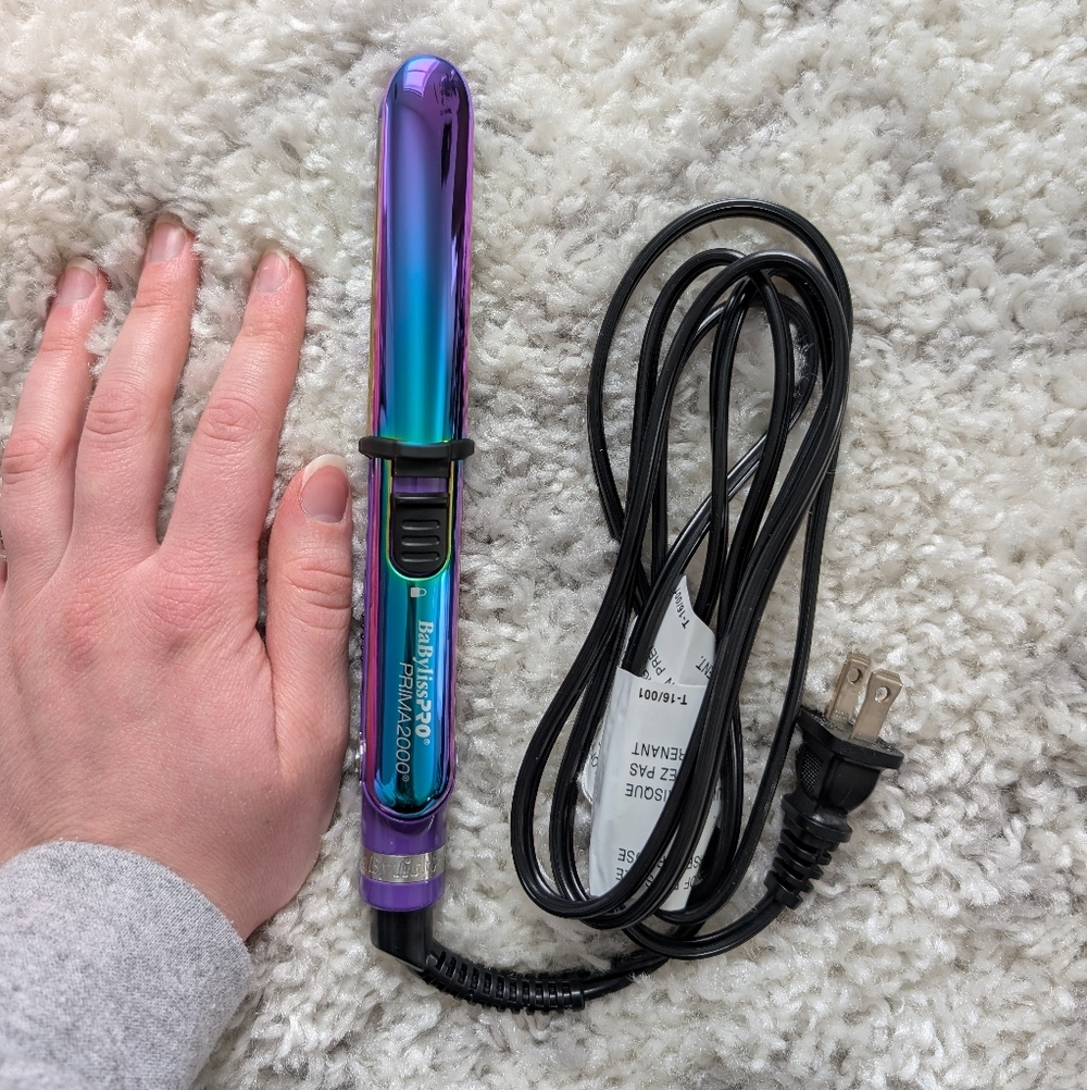 BaBylissPRO Prima2000 Nano Titanium Mini Flat Iron And Travel Case